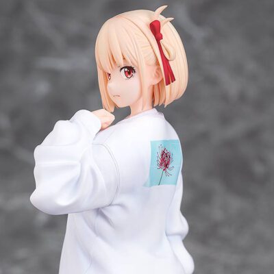 Chisato Nishikigi: Oversized Sweatshirt Ver. 1/7