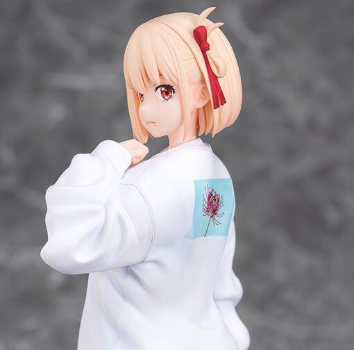 Chisato Nishikigi: Oversized Sweatshirt Ver. 1/7