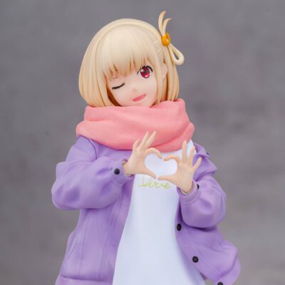 Chisato Nishikigi Winter Outfit Ver. 1/7