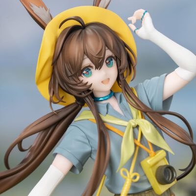 Gift+ Amiya Wildlight Wander Ver. 1/8